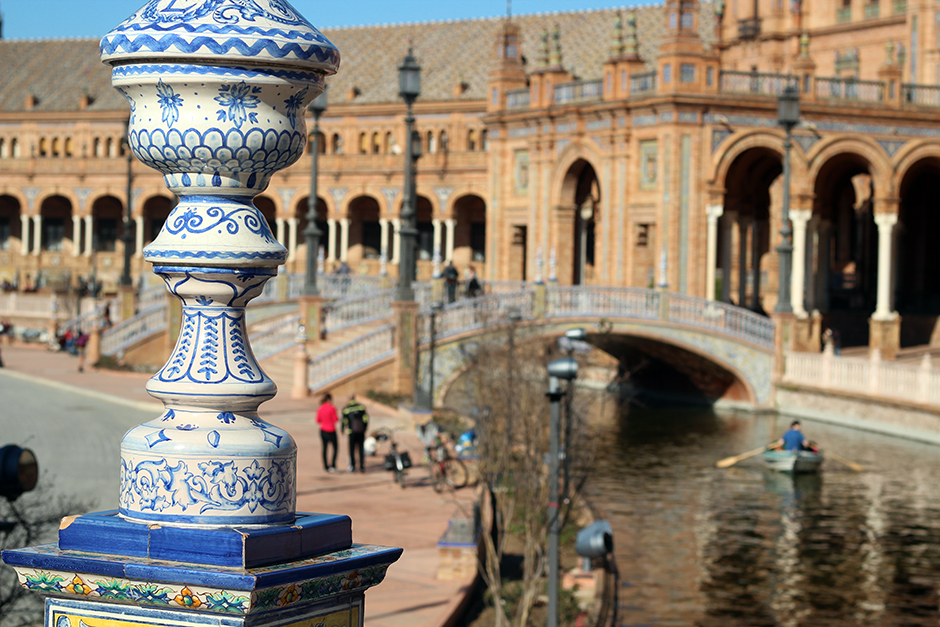 Plaza de España (Seville) | https://travelsofadam.com