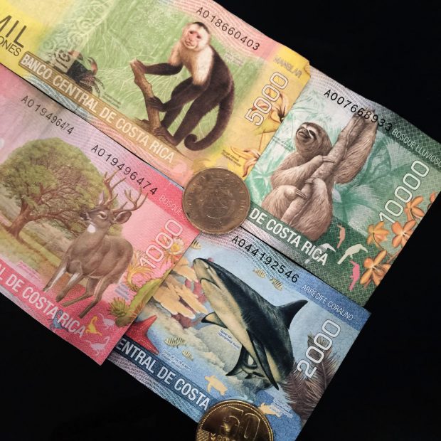 costa-rica-money