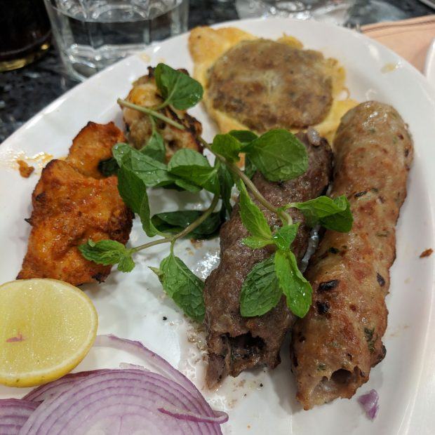 Bademiya restaurant Mumbai kebab